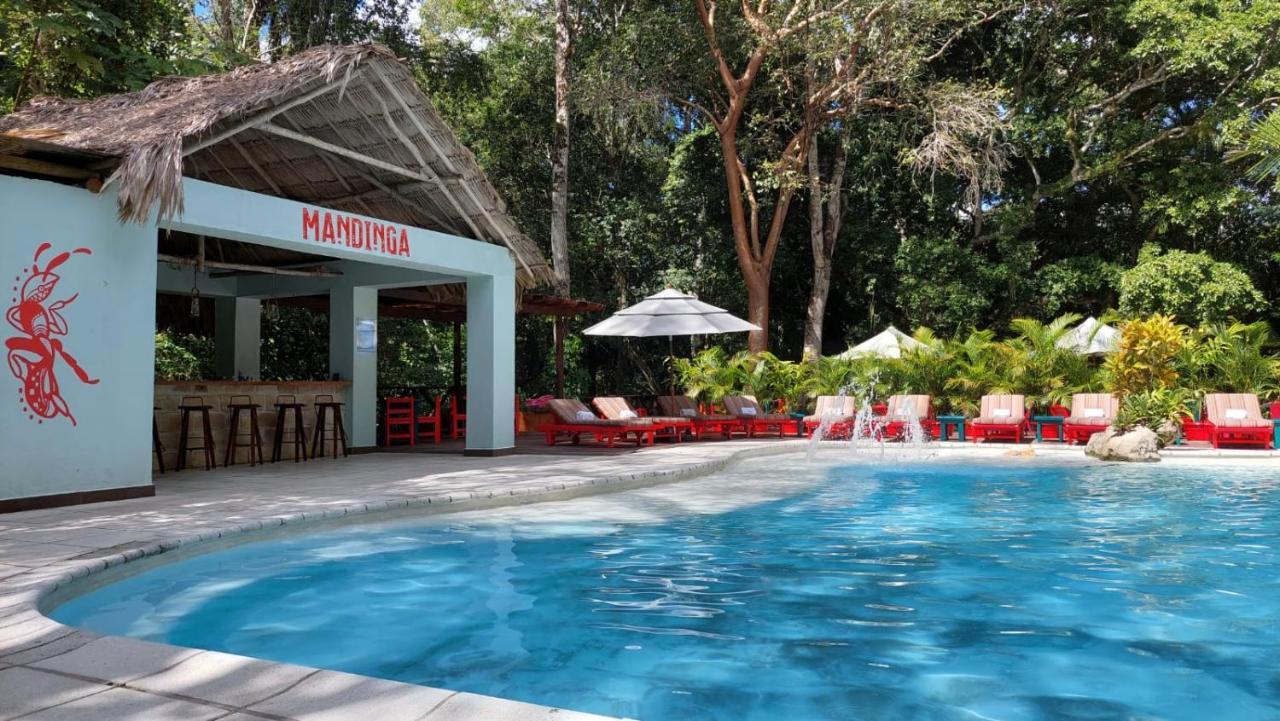 Jungle Lodge Tikal Hostal Bagian luar foto